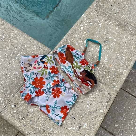 Moana Swimsuit - Picture 2 of 5